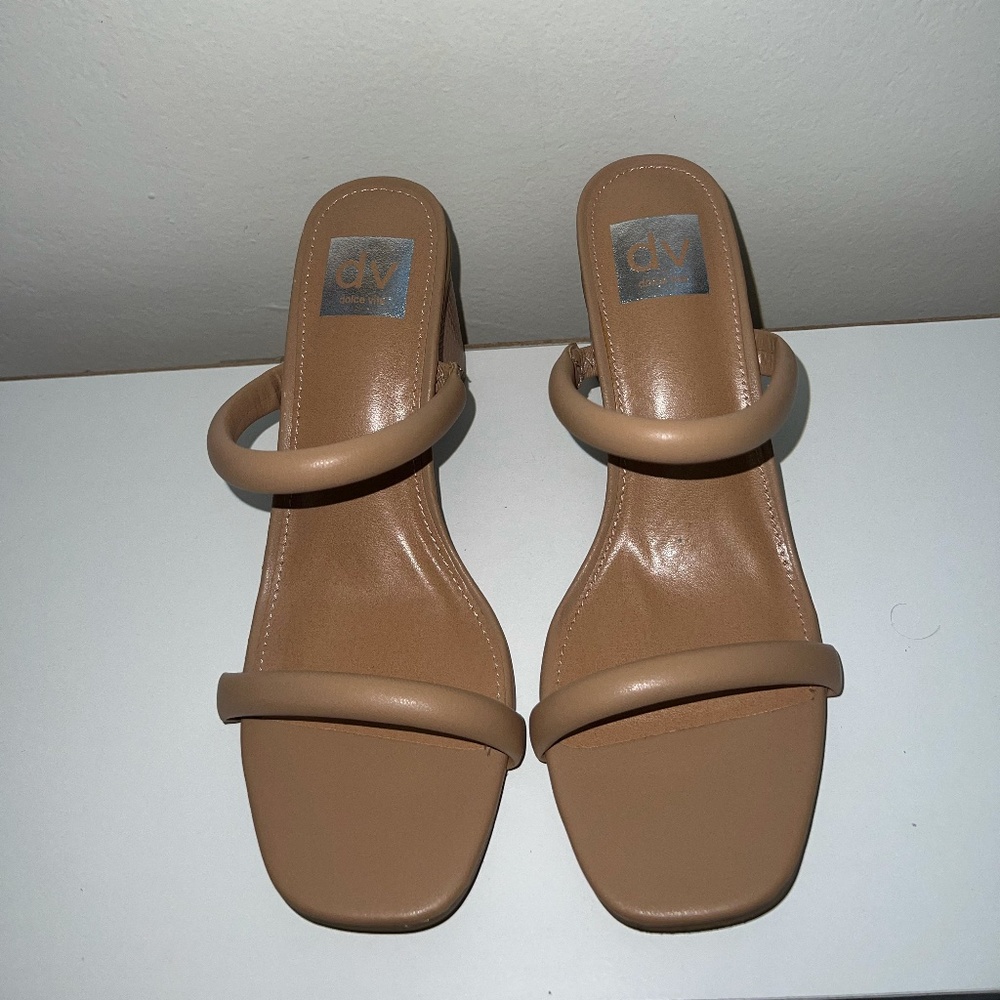DV by Dolce Vita Noles Strappy Heel 7.5 Nude Beige